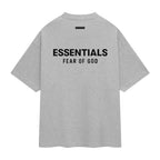 Playera Fear of God Essentials Gris